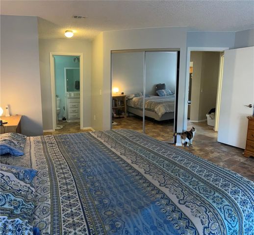 301 OAK TRACK DRIVE, Ocala, FL 34472