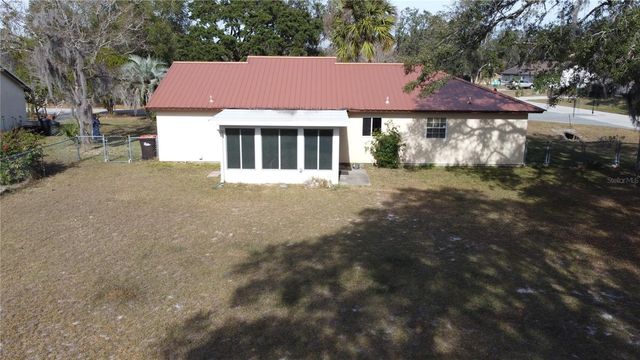 301 OAK TRACK DRIVE, Ocala, FL 34472