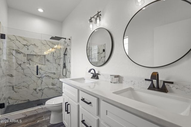 149 E PALOMINO Way, San Tan Valley, AZ 85143