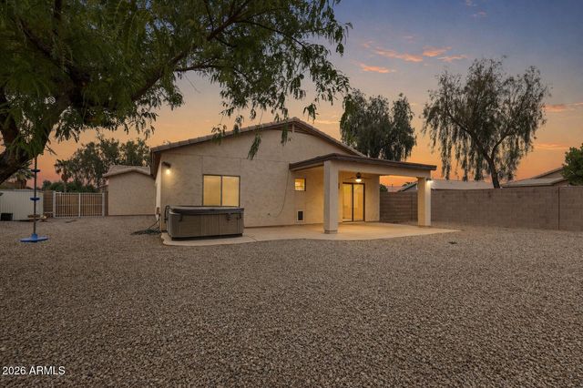 149 E PALOMINO Way, San Tan Valley, AZ 85143