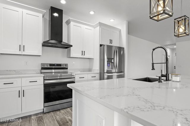 149 E PALOMINO Way, San Tan Valley, AZ 85143