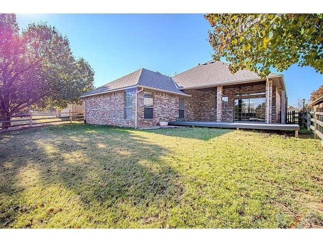2920 Longmeadow, Edmond, OK 73003