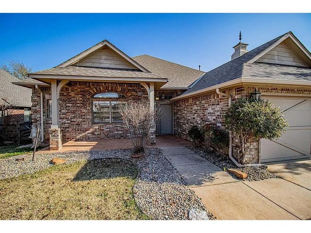 2920 Longmeadow, Edmond, OK 73003