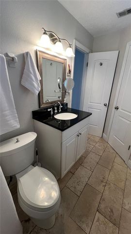 5110 COQUINA KEY DRIVE SE C furnished, St Petersburg, FL 33705