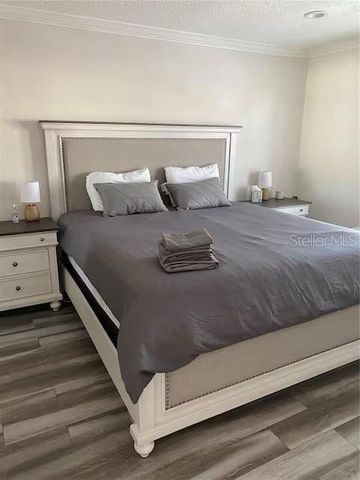 5110 COQUINA KEY DRIVE SE C furnished, St Petersburg, FL 33705