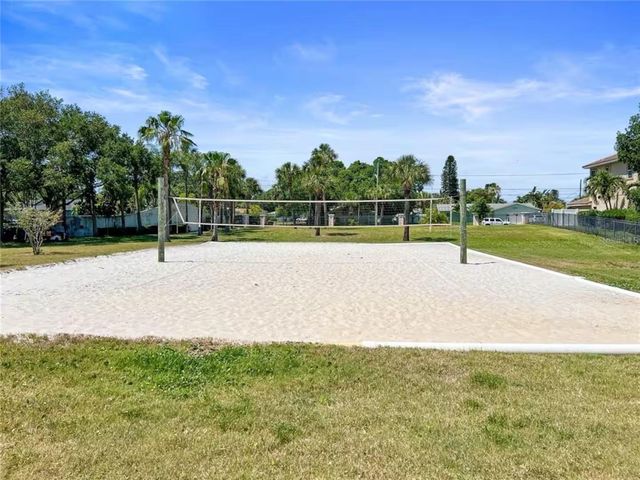 5110 COQUINA KEY DRIVE SE C furnished, St Petersburg, FL 33705