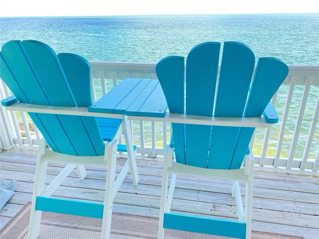 5110 COQUINA KEY DRIVE SE C furnished, St Petersburg, FL 33705