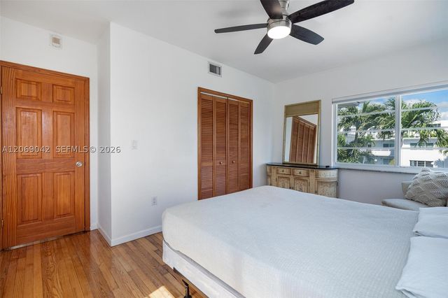 7207 Bay Dr 11, Miami Beach, FL 33141