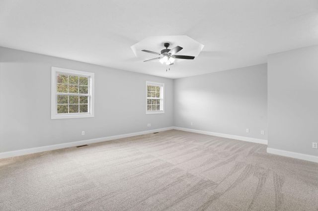 180 Ashford Drive, Hollister, MO 65672