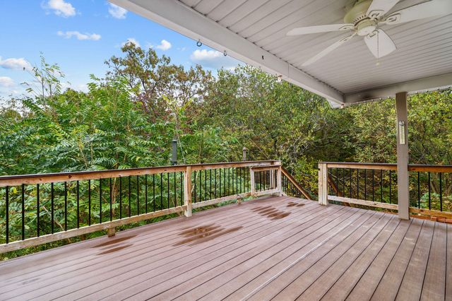 180 Ashford Drive, Hollister, MO 65672