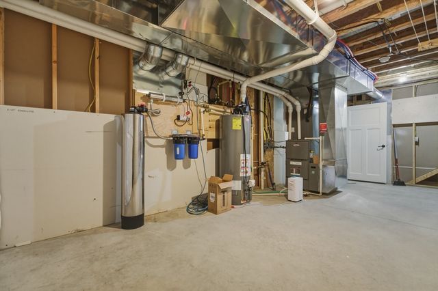 1203 NW Boulder Point Place, Ankeny, IA 50023