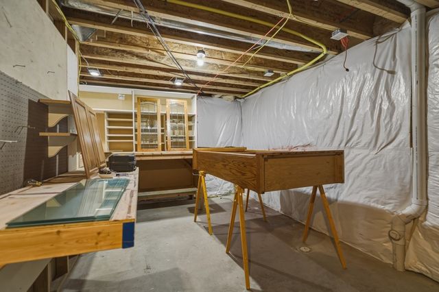 1203 NW Boulder Point Place, Ankeny, IA 50023