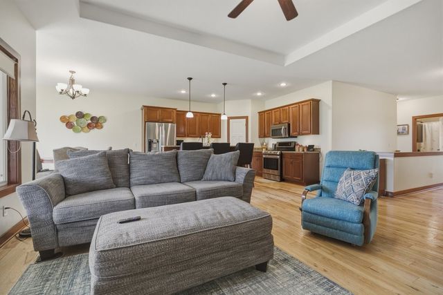 1203 NW Boulder Point Place, Ankeny, IA 50023