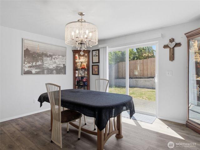 19714 Aspenwood Court SW, Rochester, WA 98579