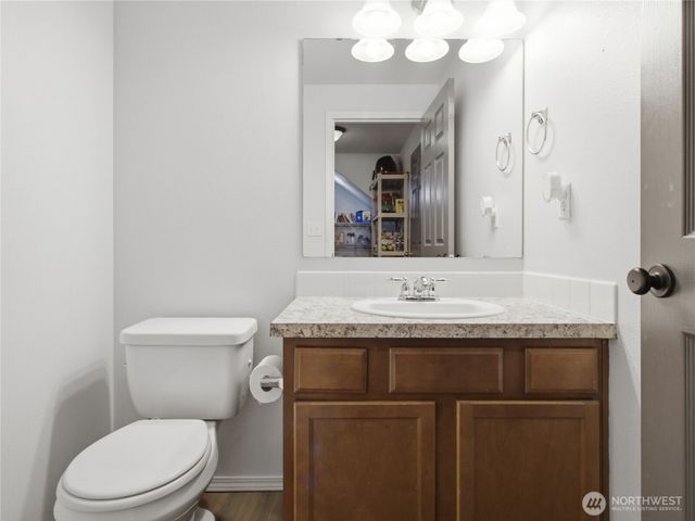 19714 Aspenwood Court SW, Rochester, WA 98579