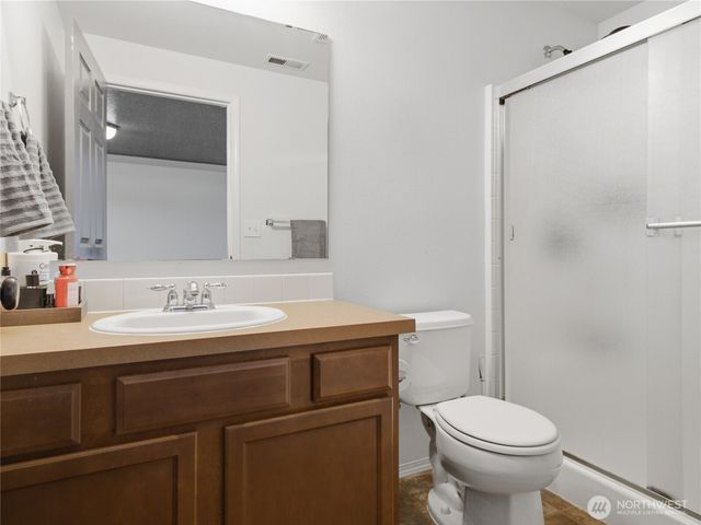 19714 Aspenwood Court SW, Rochester, WA 98579