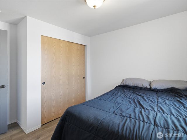 19714 Aspenwood Court SW, Rochester, WA 98579