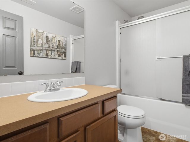 19714 Aspenwood Court SW, Rochester, WA 98579