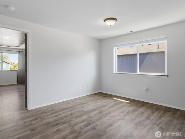 19714 Aspenwood Court SW, Rochester, WA 98579
