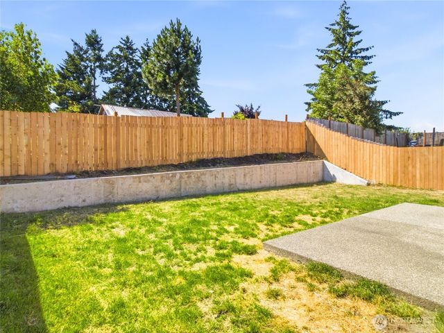 19714 Aspenwood Court SW, Rochester, WA 98579