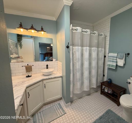 100 HAPPINESS Drive, Welaka, FL 32189