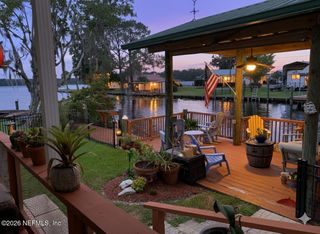 100 HAPPINESS Drive, Welaka, FL 32189