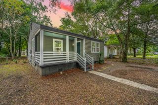 2744 E Surrey Drive, North Charleston, SC 29405