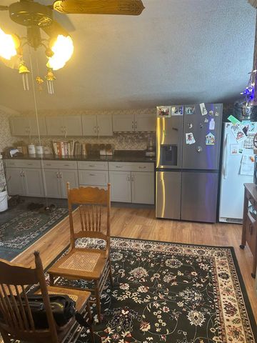 350 Main Street, Castleton, VT 05735