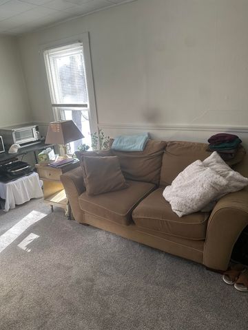 350 Main Street, Castleton, VT 05735