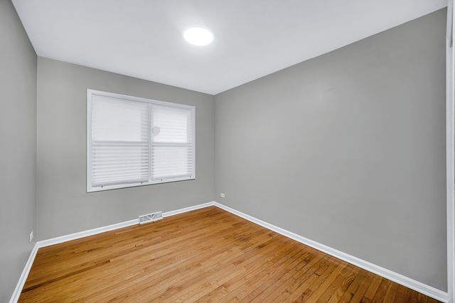 1007 Cedar Avenue, Elgin, IL 60120