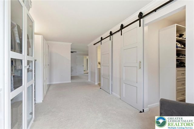 25 Crest Boulevard, Palmer Twp, PA 18045