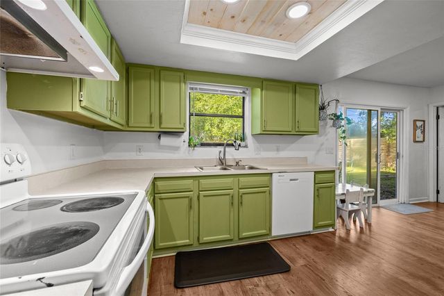 2134 NW 7TH TERRACE, Gainesville, FL 32609