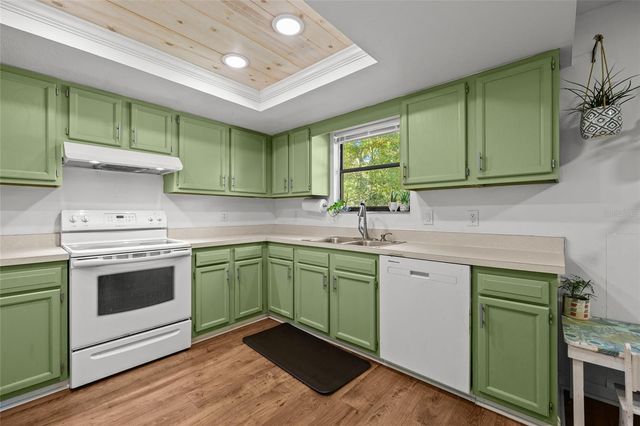 2134 NW 7TH TERRACE, Gainesville, FL 32609