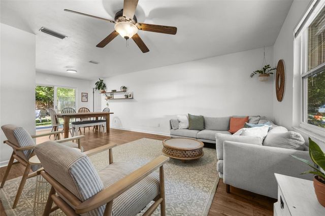 2134 NW 7TH TERRACE, Gainesville, FL 32609