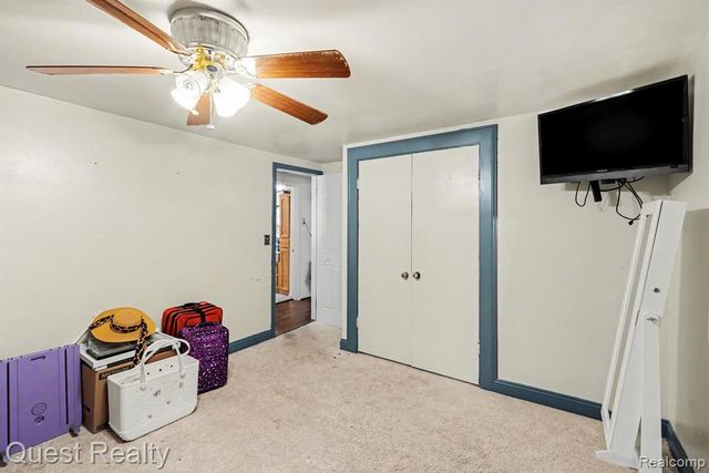 2103 Valley Forge Street, Burton, MI 48519