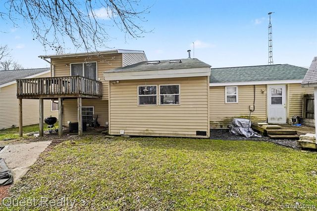2103 Valley Forge Street, Burton, MI 48519