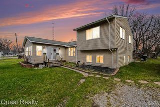2103 Valley Forge Street, Burton, MI 48519