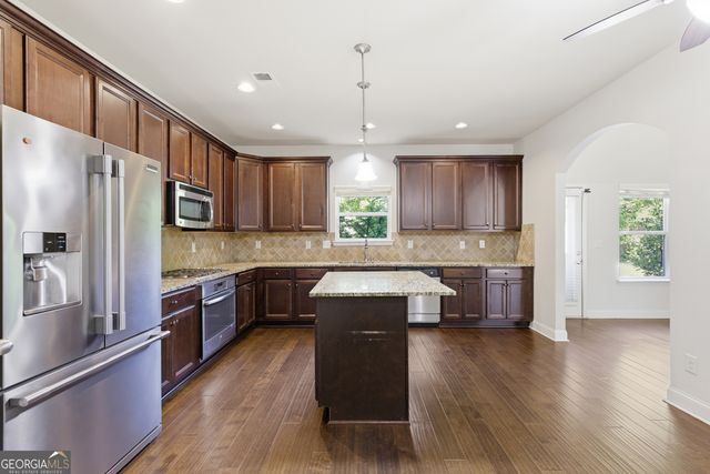 2573 Madison Mae Lane, Grayson, GA 30017