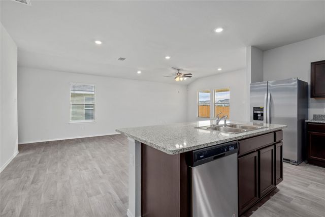 2215 Turmeric CT, Temple, TX 76501