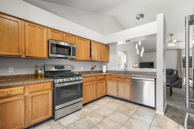 1643 S Canoe Creek Drive, Colorado Springs, CO 80906