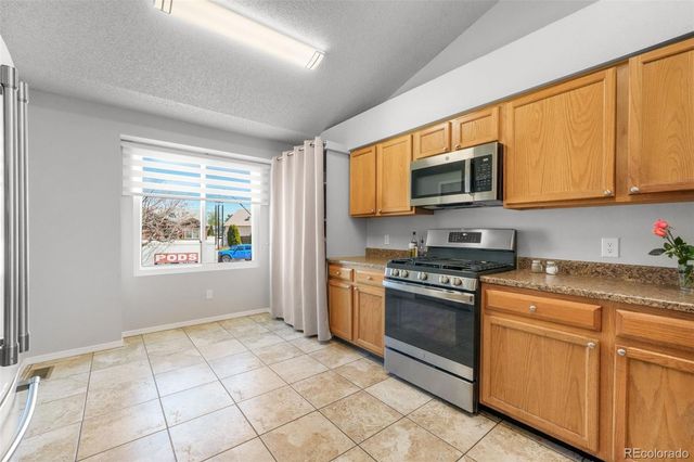 1643 S Canoe Creek Drive, Colorado Springs, CO 80906