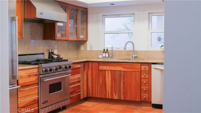 214 N Irena B, Redondo Beach, CA 90277