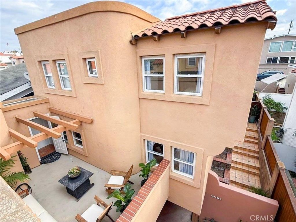 214 N Irena B, Redondo Beach, CA 90277