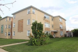 7649 W Irving Park Road, Chicago, IL 60634