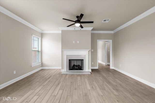 703 Crozier Drive, Bossier City, LA 71111