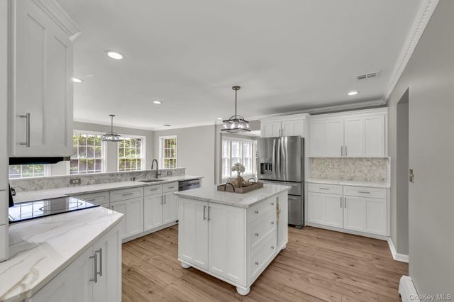 176 Beverly Road, Chester, NY 10918