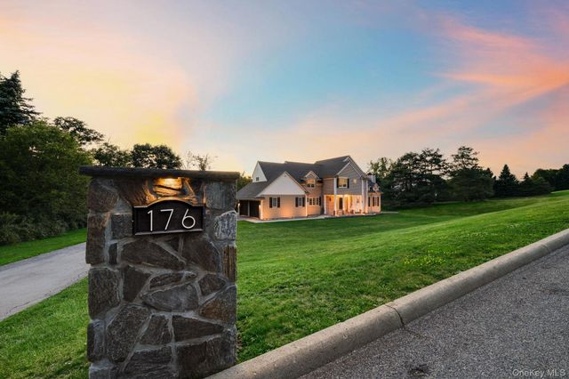 176 Beverly Road, Chester, NY 10918
