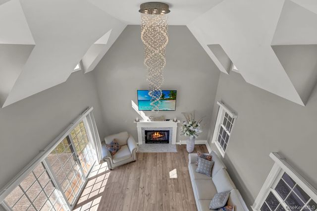 176 Beverly Road, Chester, NY 10918