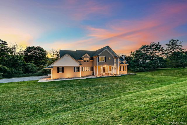 176 Beverly Road, Chester, NY 10918