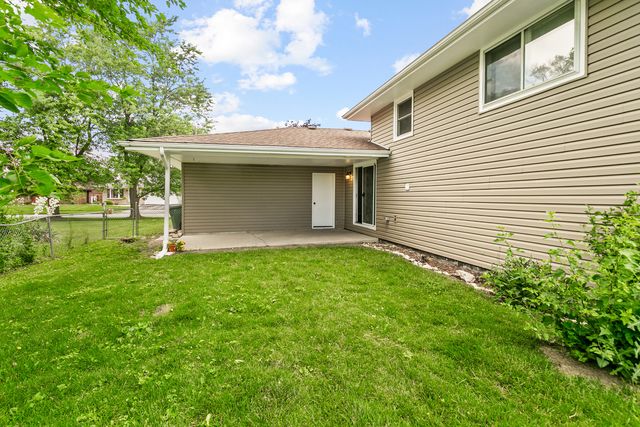 20031 Crescent Avenue, Lynwood, IL 60411